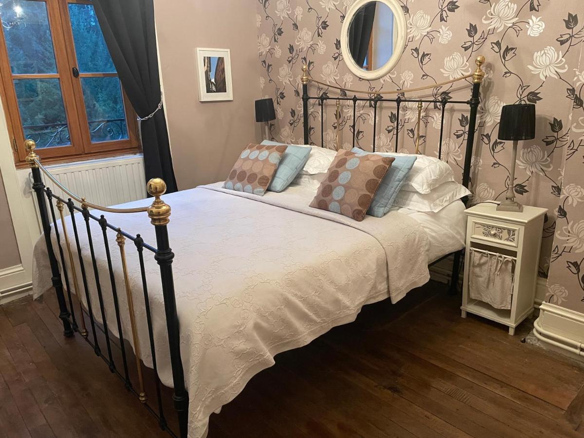 Le Moulin Des Farges Bed & Breakfast Meymac Dış mekan fotoğraf