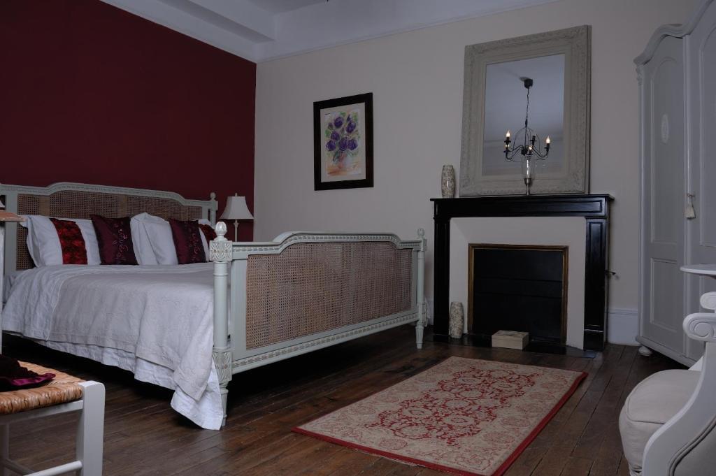 Le Moulin Des Farges Bed & Breakfast Meymac Oda fotoğraf