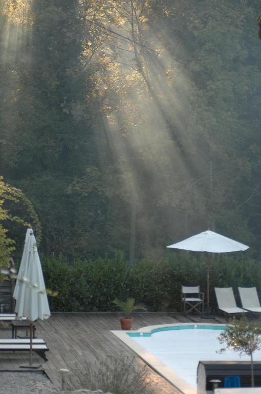 Le Moulin Des Farges Bed & Breakfast Meymac Dış mekan fotoğraf
