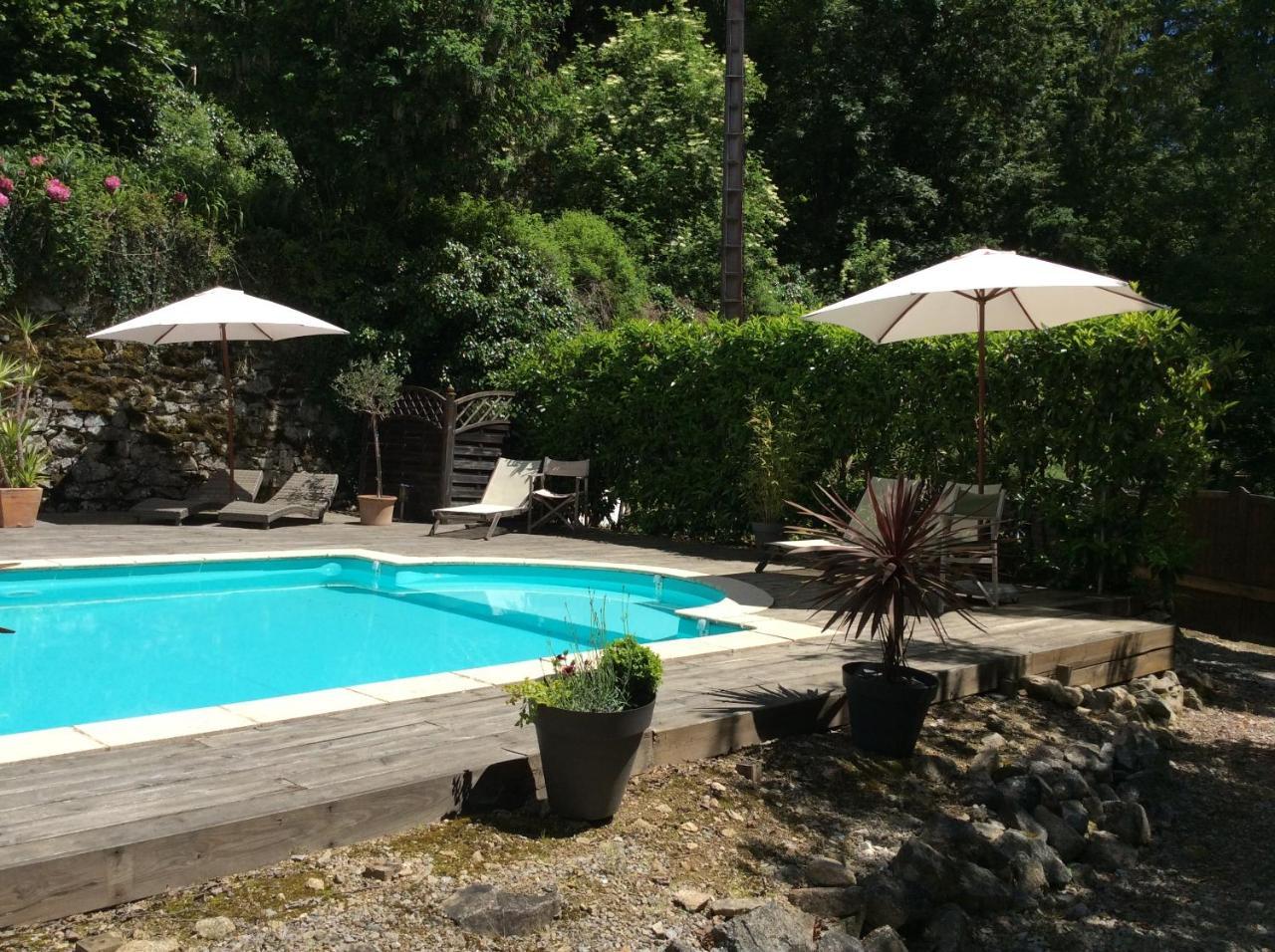 Le Moulin Des Farges Bed & Breakfast Meymac Dış mekan fotoğraf